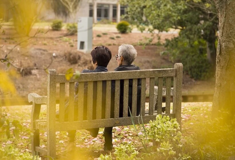 Czego potrzebują Seniorzy? Pragnienia osób starszych